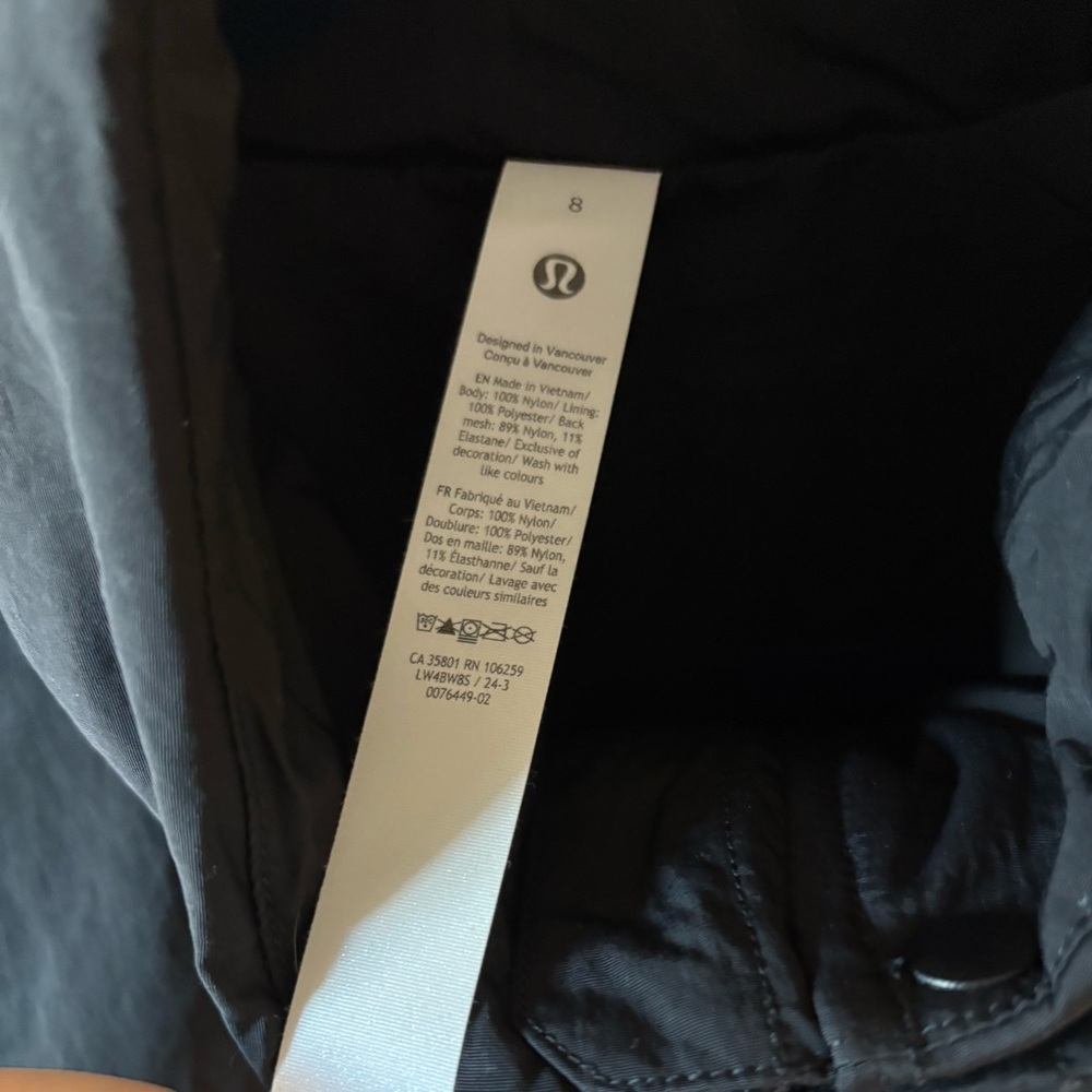 Lululemon Always Effortless Jacket with Cincinnati Bengals Logo RARE Size 8 - Picture 5 of 9